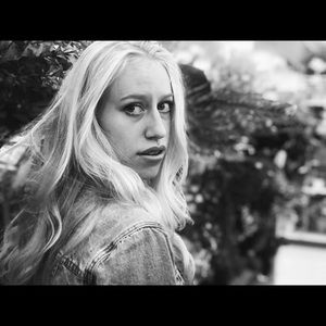 Meet your Posher, Bianca